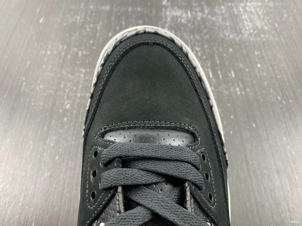 Bmlin Off Jordan Retro  CK9246- 3 Noir Trendsetting 3812 1024